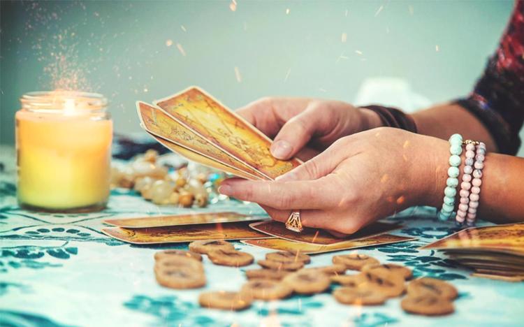 Steps to Consult a Vashikaran Mantra Expert